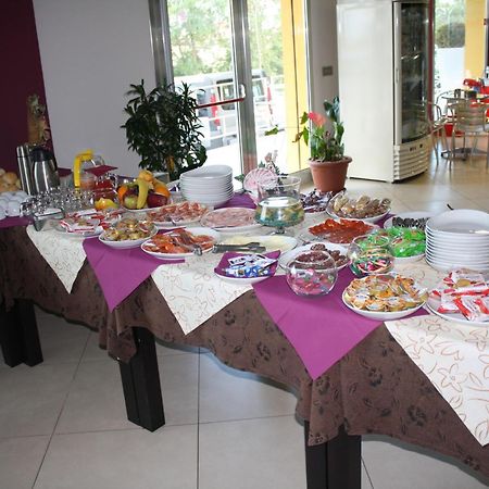 Hotel Cliche San Lucido Luaran gambar