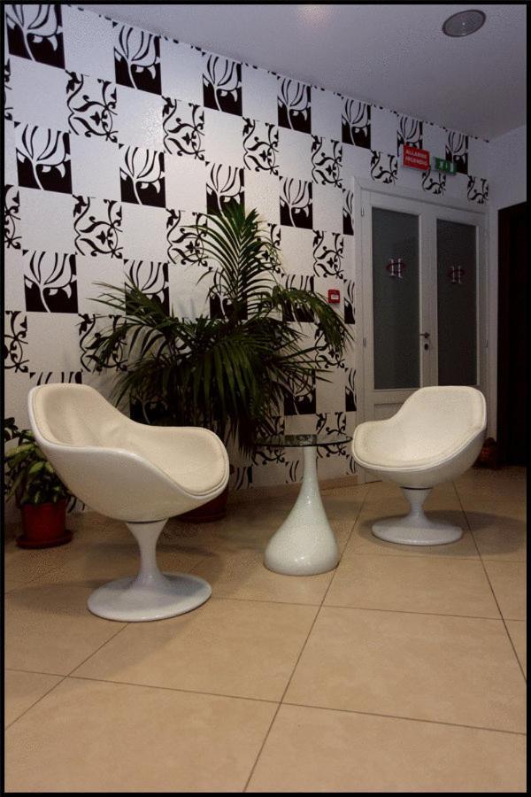 Hotel Cliche San Lucido Luaran gambar