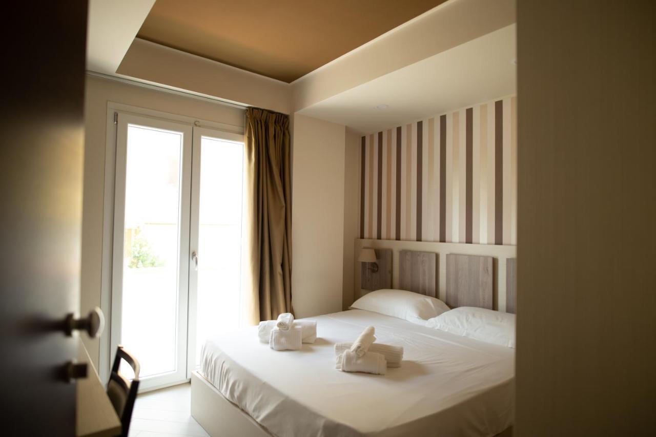 Hotel Cliche San Lucido Luaran gambar
