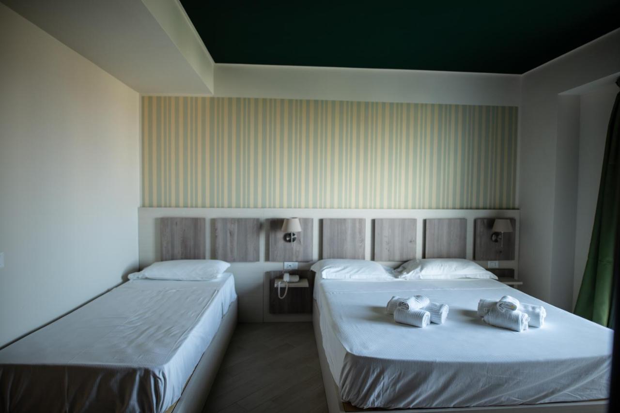 Hotel Cliche San Lucido Luaran gambar