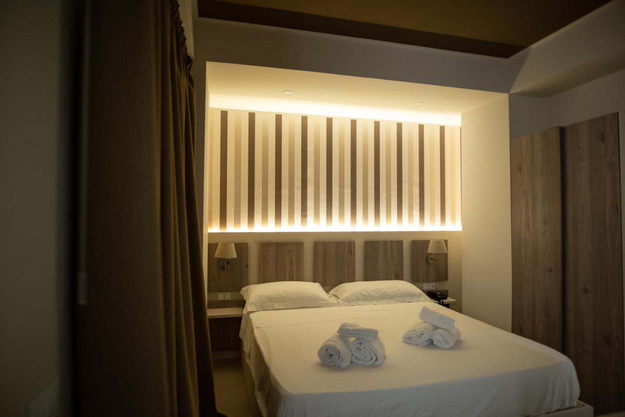 Hotel Cliche San Lucido Luaran gambar
